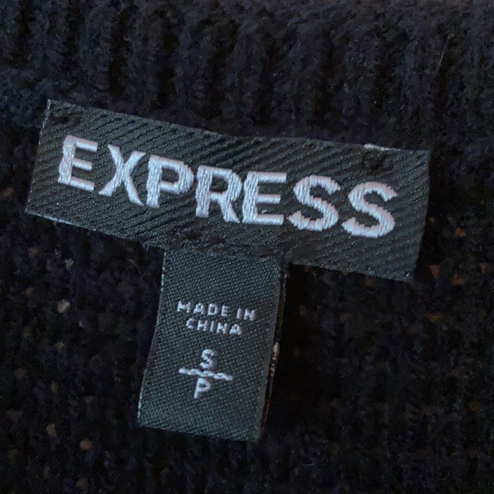 🖤Express Black Sweater - Picture 3 of 6